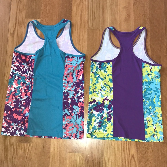 2-Pack Reebok Workout Tops - Picture 2 of 4